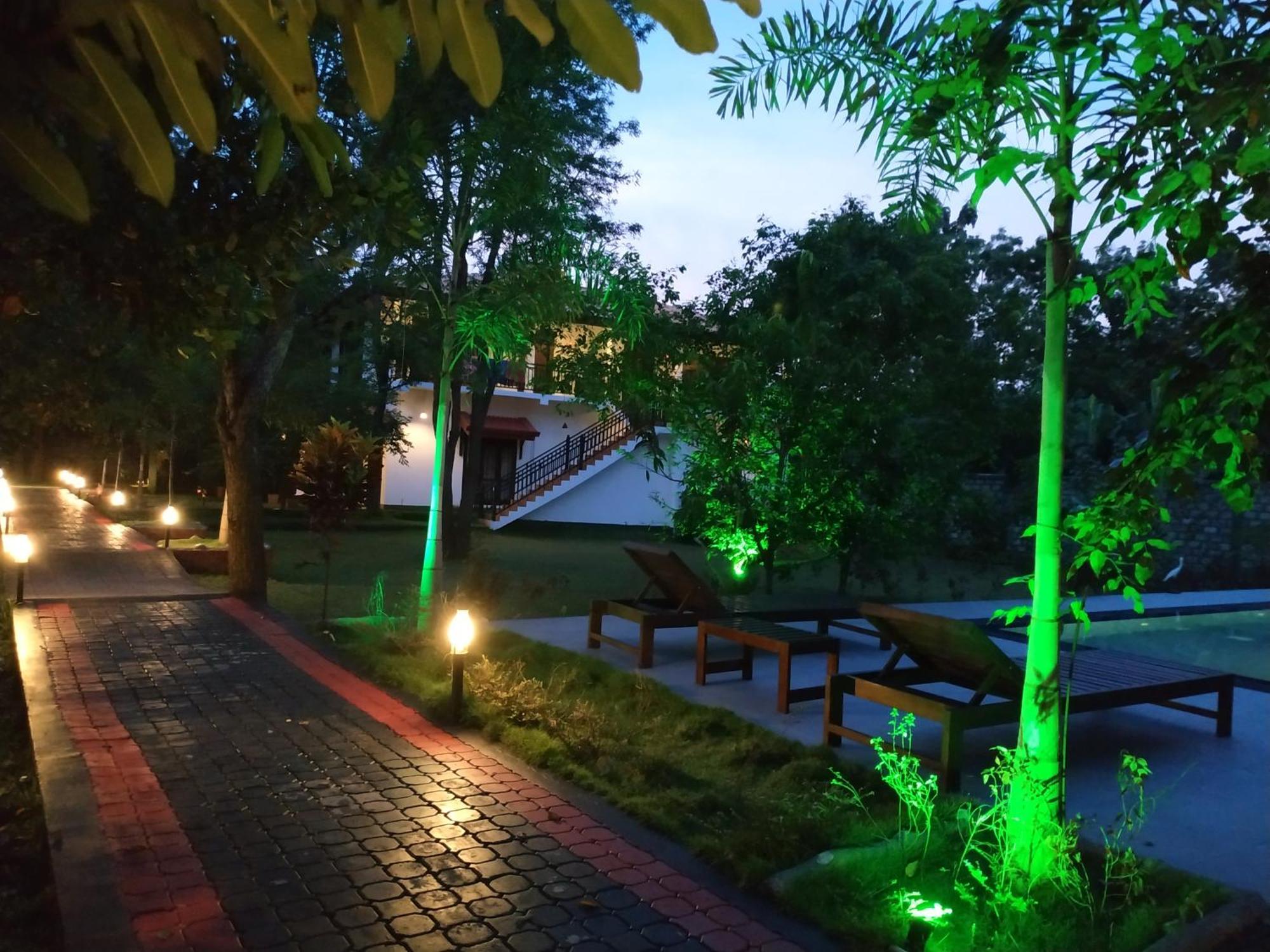 Hotel Sigiriya Cashew P R Daganapothaha Exterior foto
